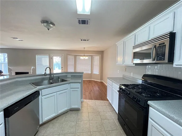 110 Cotton Creek Way — Photo 11
