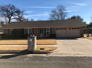 2700 Kidd Dr, Pantego, TX 76013