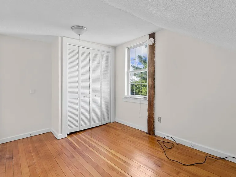 22 Winthrop St #5 — Photo 12
