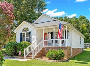 1844 Cedar Ridge Dr, Burlington, NC 27217