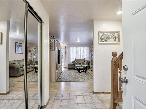 Entry to living room