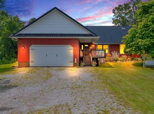 7574 Lakeshore Rd, Lexington, MI 48450