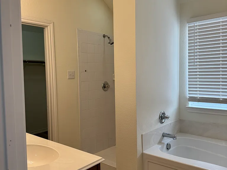 4512 Chris Dr — Photo 10