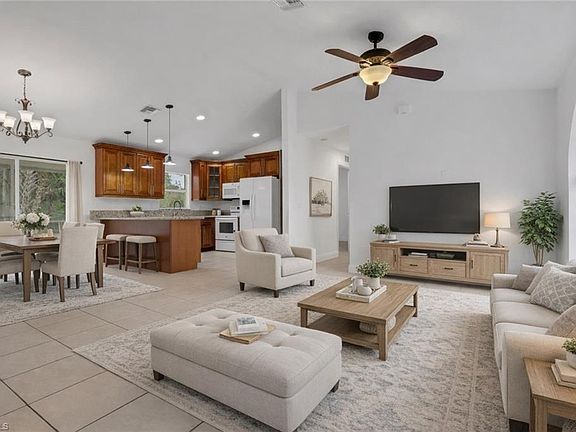 2nd image of 190 15th ST SW