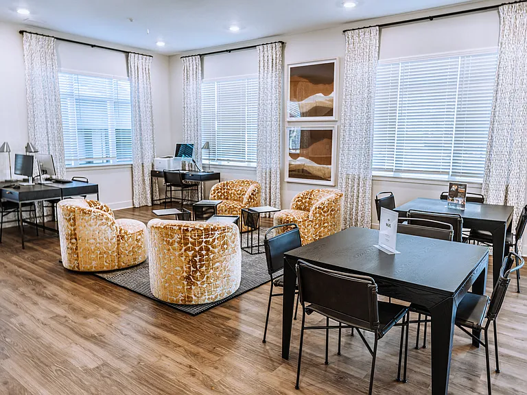 Altoview Apartment Homes — Photo 11