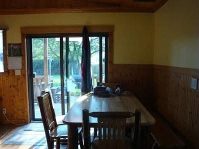 4th image of 372 Winkler Ln