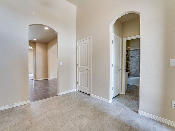 2nd image of 599 Vermilion Peak Dr