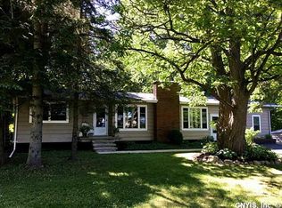 953 Smithridge Rd, Bridgeport, NY 13030