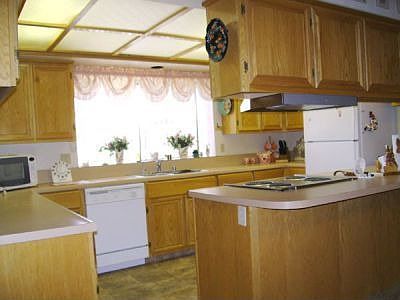 Lots of counter space
