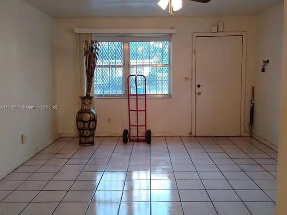 4th image of 5714 NW 4th Ave #5712