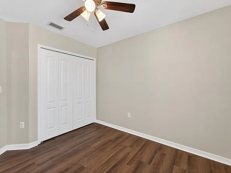 3842 Hampstead Ln — Photo 44