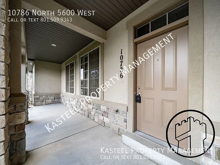 10786 N 5600 W — Photo 3