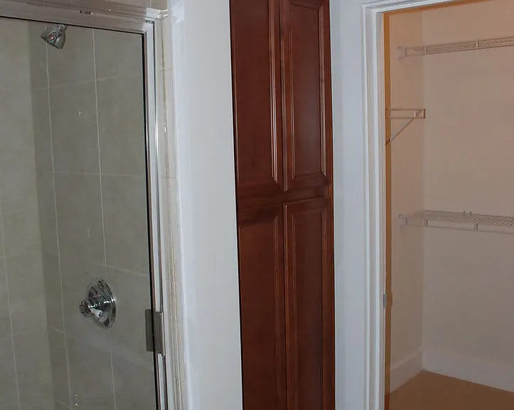535 S Upper St #223 — Photo 22