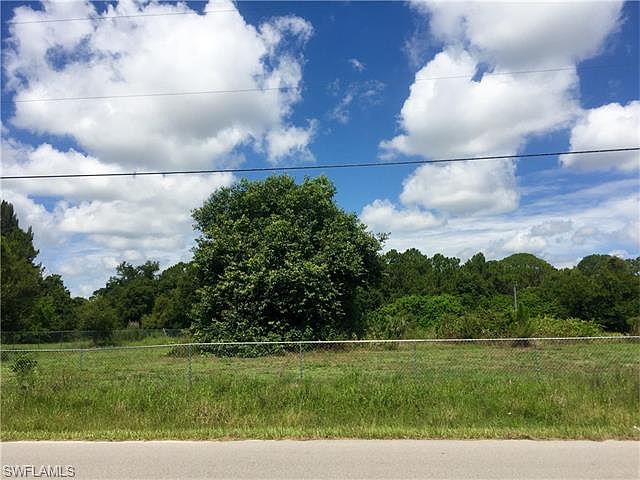 1st image of 7886 Bartholomew Dr