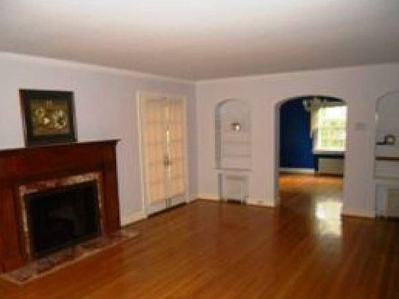 Living room, dining room