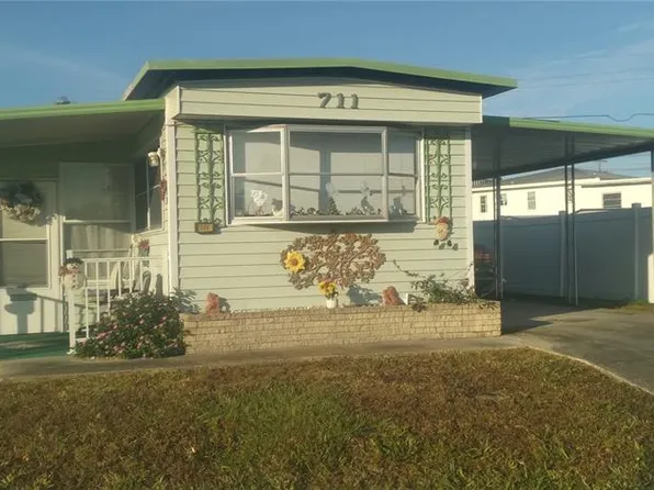 711 LEISURE LANE, LAKELAND, FL 33815