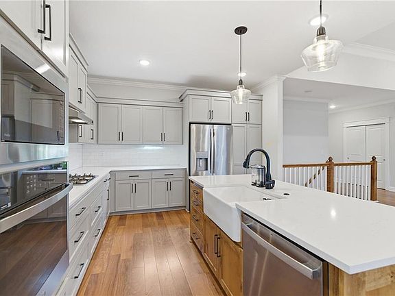 5th image of 3611 Prairie Clover Ct
