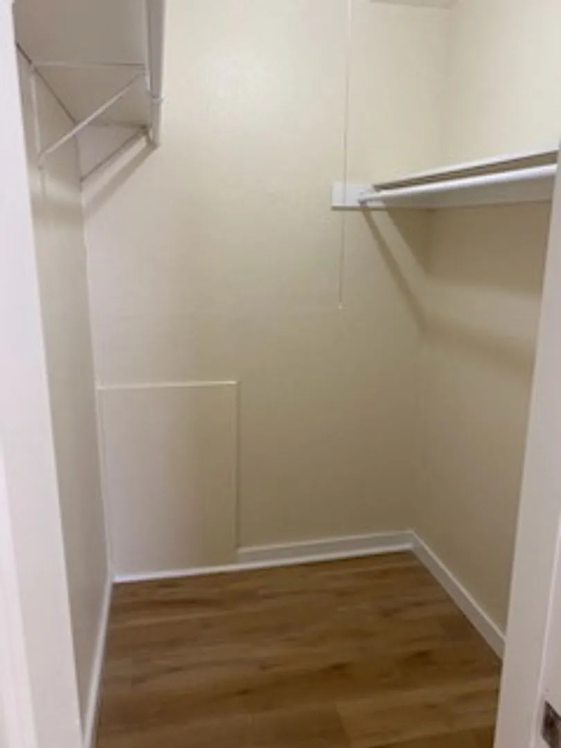 Thompson Square Apts., LLC — Photo 4
