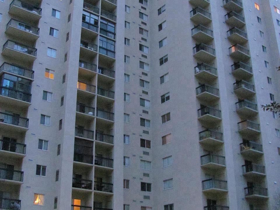 Bella Vista Condominium!