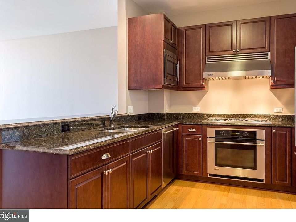 1st image of 400-26 S Broad St #2503