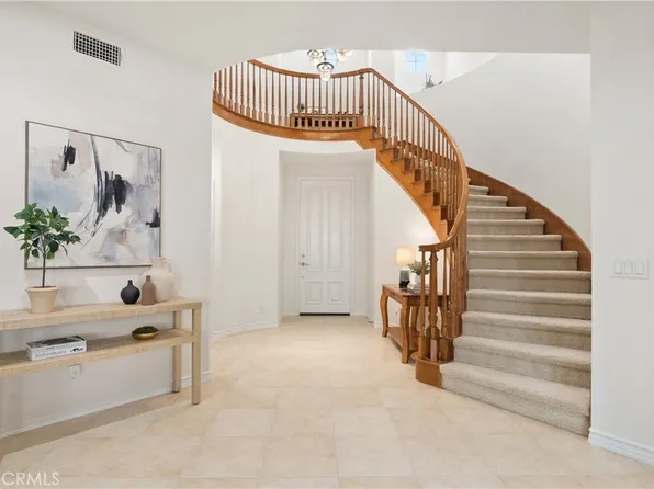 2472 N Highwood Rd, Orange, CA 92867