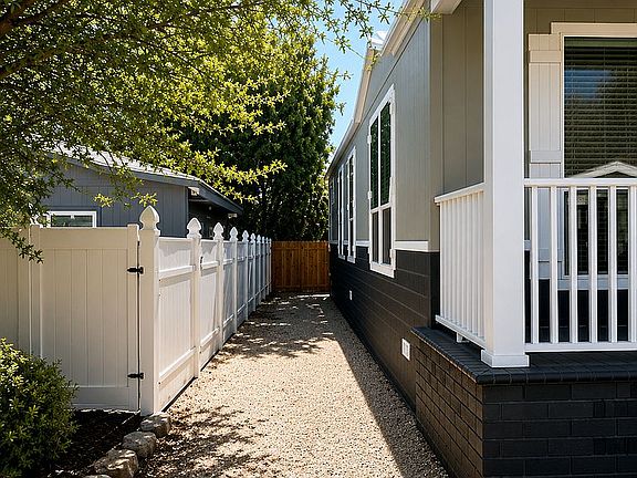 5th image of 22840 Sterling Ave #203