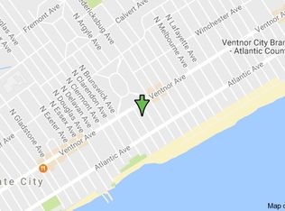 9 S Argyle Ave, Margate, NJ 08402