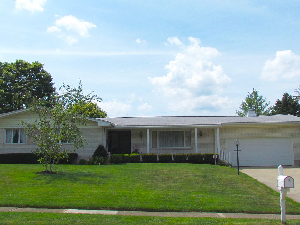 1st image of 1700 Berwick Ln