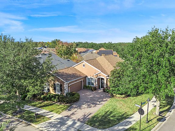 2nd image of 1631 Victoria Gardens Dr