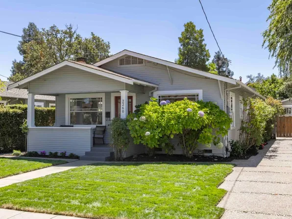 2260 Williams St, Palo Alto, CA 94306