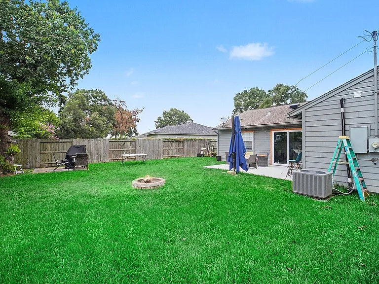 5226 Pomander Rd — Photo 34