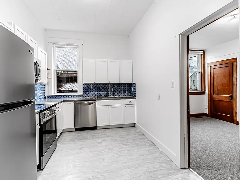 496 Dorsey Ave — Photo 66
