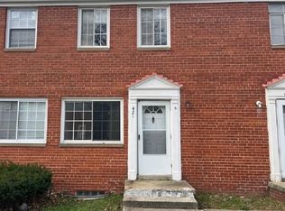 421 Kenwood Dr APT G, Euclid, OH