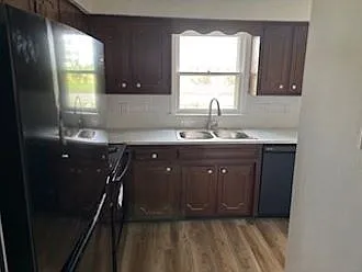 305 Darby Creek Rd — Photo 5