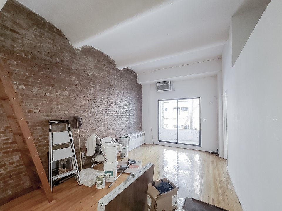 1st image of 40 E 12th St #5CC
