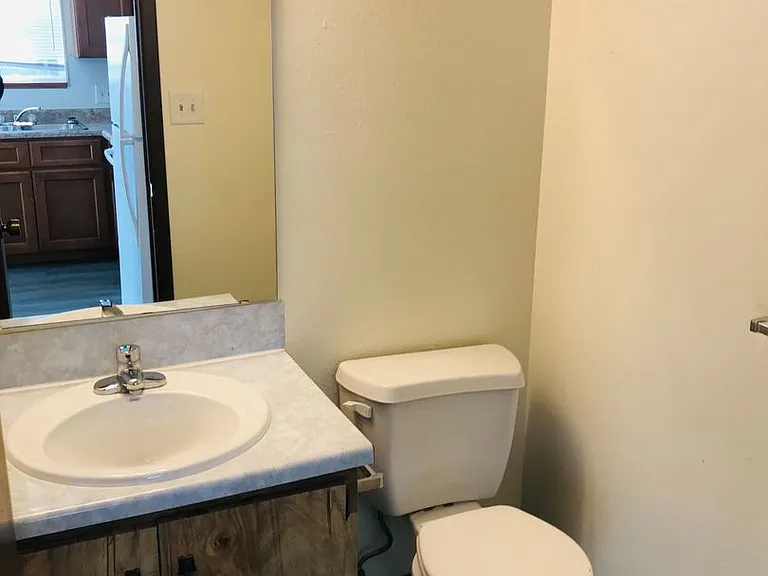 236 E Buena Vista St #B — Photo 7