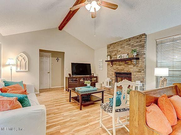 4th image of 12249 Country Walk Ln