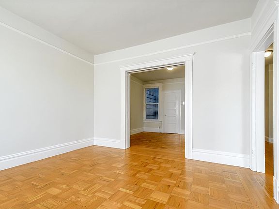 4th image of 4170 17th St #203