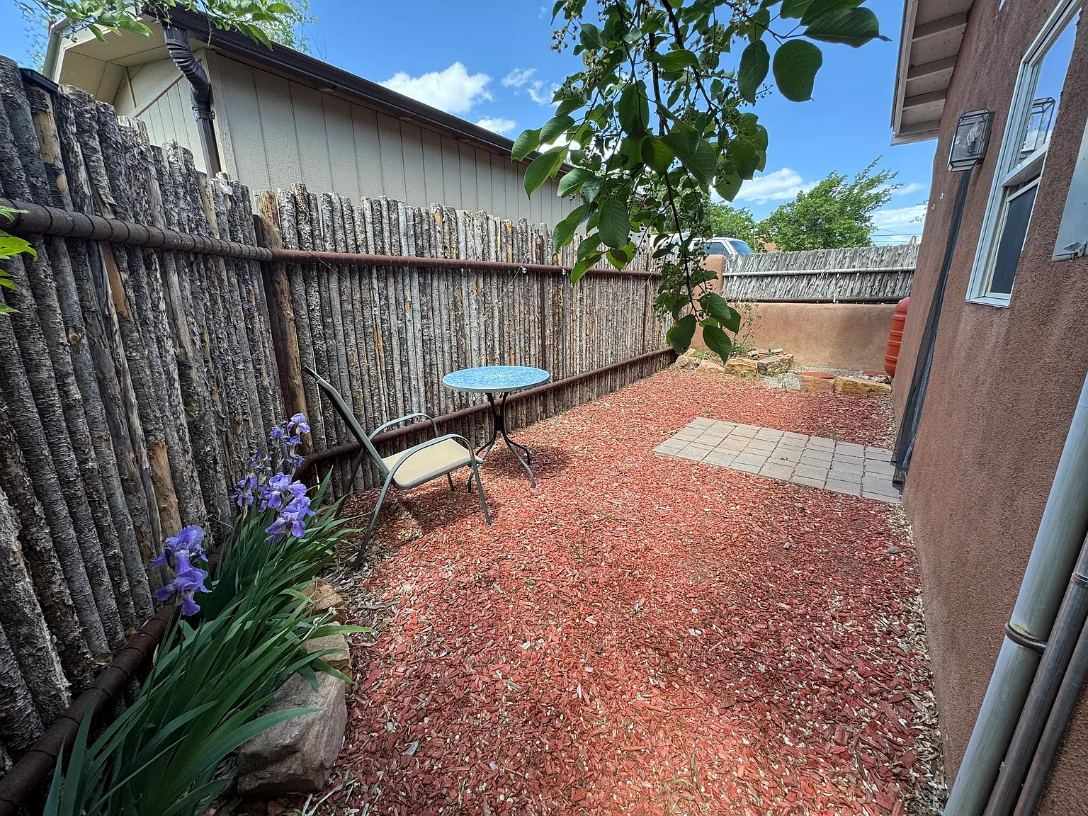 Studio, 430 sqft, $1,650 — Photo 2