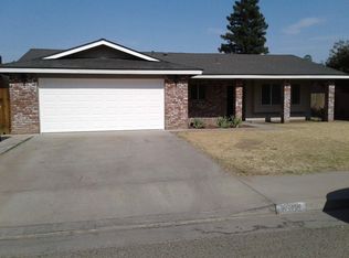880 Salisbury St, Porterville, CA 93257