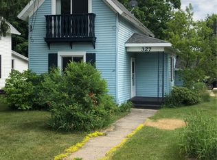 327 W Bridge St, Big Rapids, MI