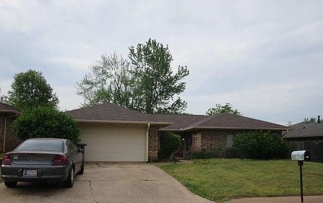 1st image of 3812 Whispering Heights Dr