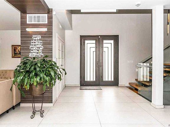 2nd image of 8535 212th St
