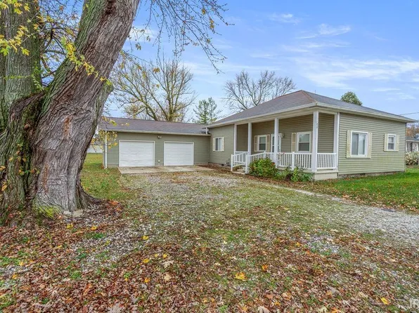 717 E Uncle Tom St, Greentown, IN 46936