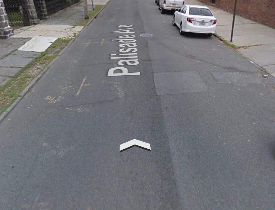 1st image of 251 Palisade Ave
