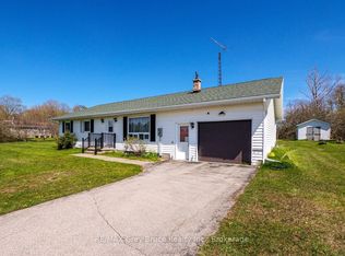 26 Maple Golf Cres, Northern Bruce Peninsula, ON N0H2R0