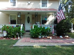 4201 Stoney Mountain Rd, Martinsville, VA 24112