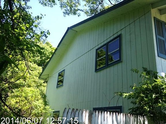 3rd image of 37 Rogers Ln