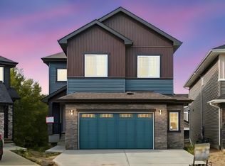 1133 Gyrfalcon Cres NW, Edmonton, AB T5S0S5