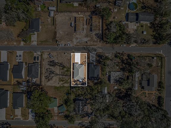 4th image of 102 Beeler Rd